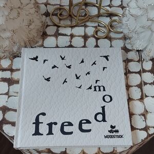 Woodstock White Freedom JOURNAL